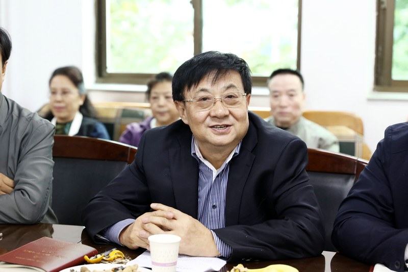 党委书记李映方