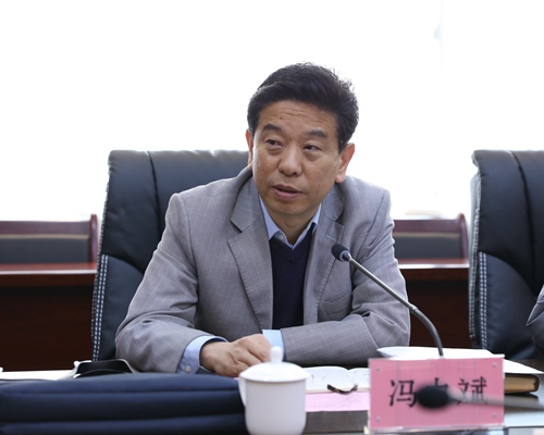 西安音乐学院副院长冯力斌