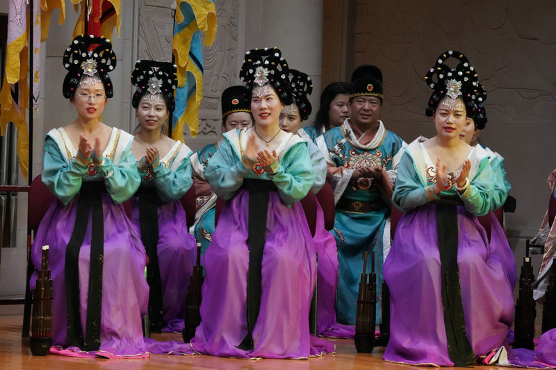 鼓扎子奏唱《前退鼓》(选段)