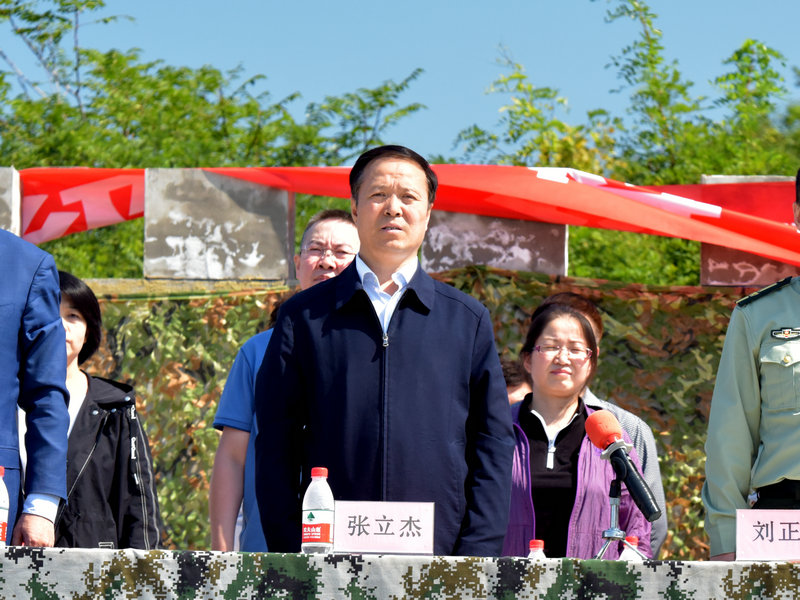 党委书记张立杰