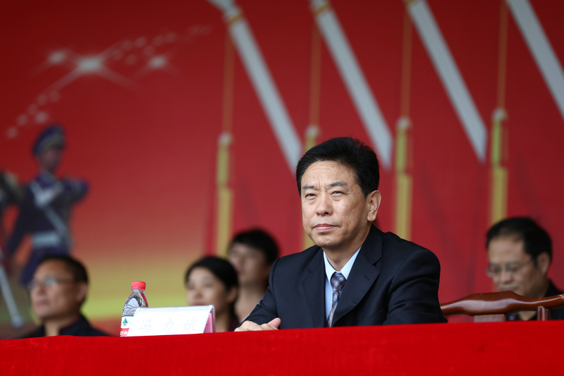 党委委员、院长助理冯力斌