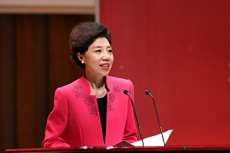 学工部长张津波主持