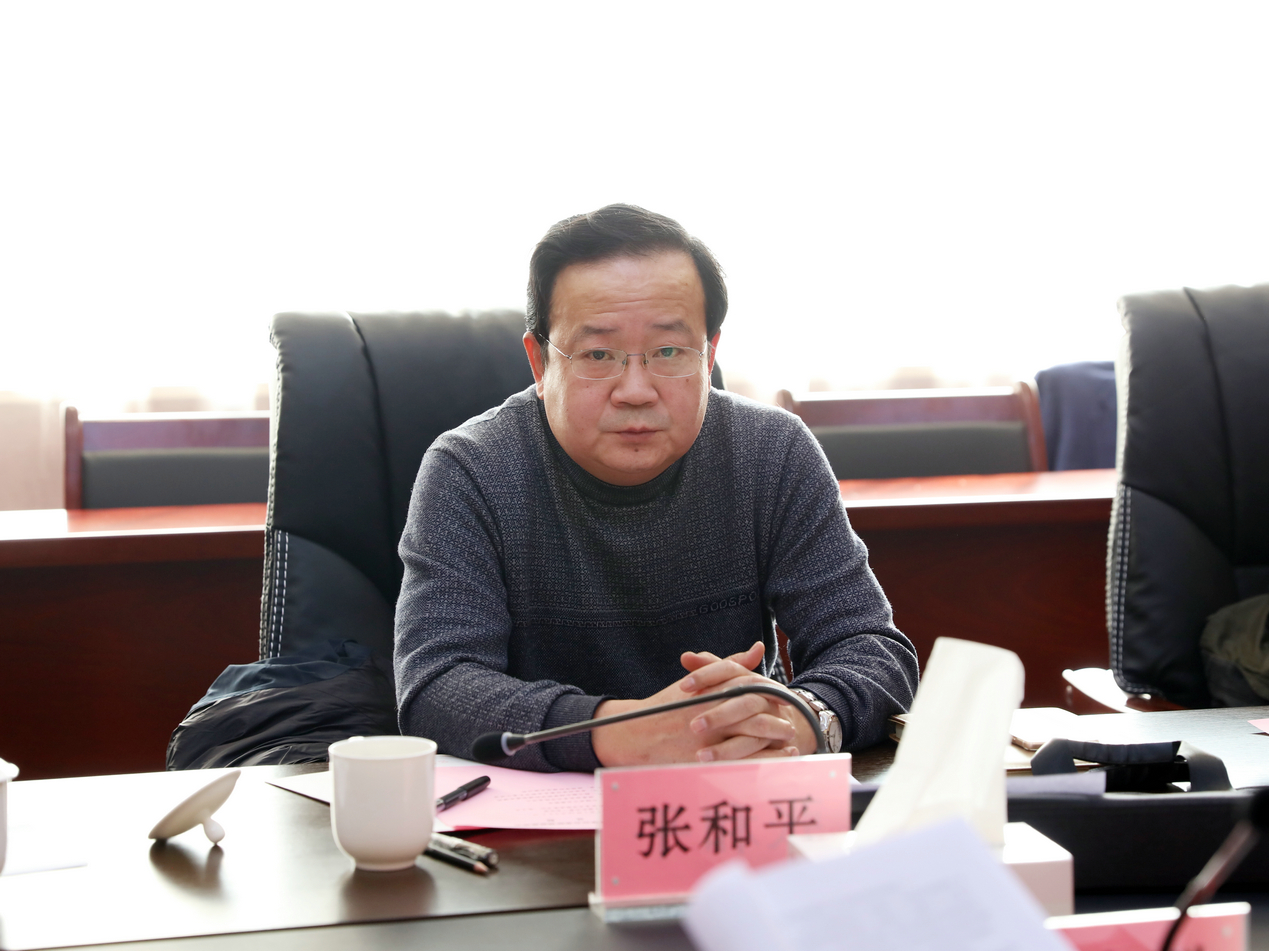 学位管理与研究生教育处处长张和平