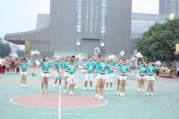 现代音乐学院代表队