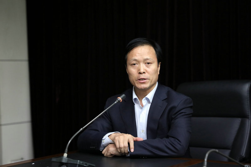 党委副书记、副院长张立杰主持