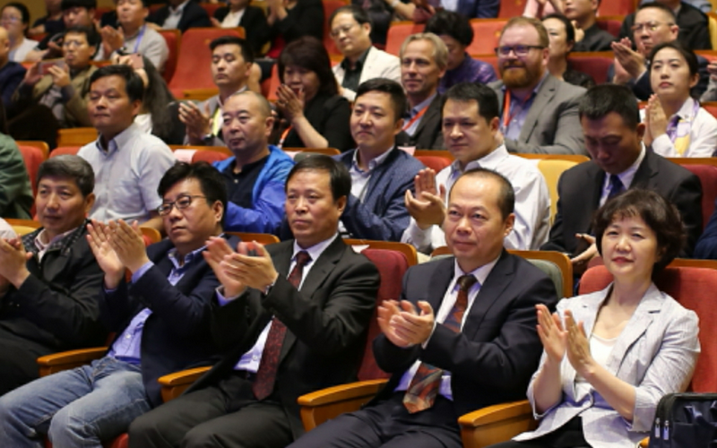 新闻发布会现场